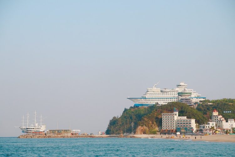 보정해드립니다~(누끼작업, 인물 보정, 색감보정)-이미지