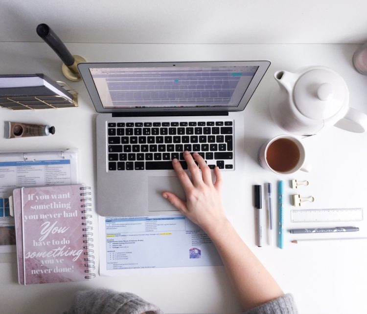 빠르고 정확한 한영/영한 번역해드립니다:)-이미지