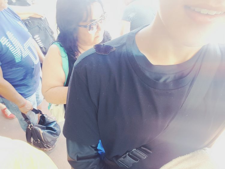 조용하게, 읽어드릴게요.-이미지