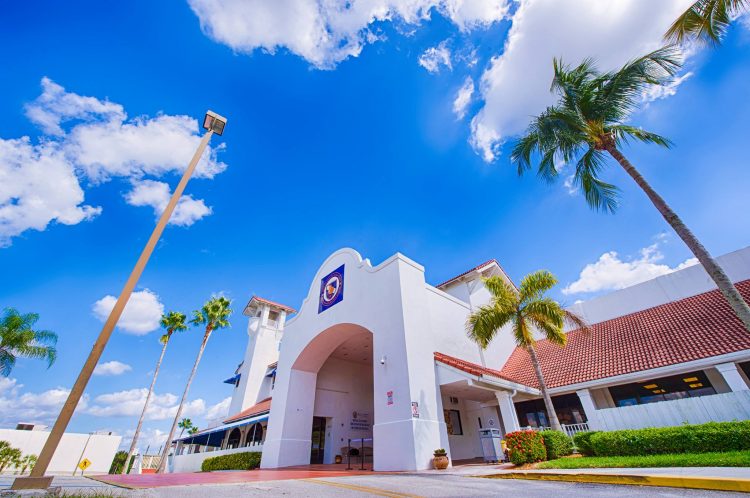 한국어->한글 타이핑, 영어->영문 타이핑 및 번역 해드립니다.-이미지